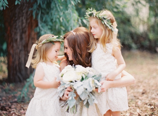 casual-green-and-gold-wedding