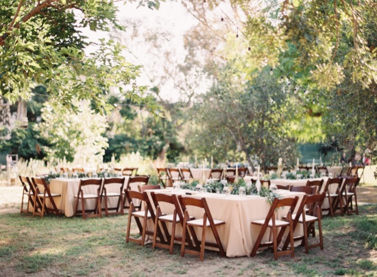 casual-green-and-gold-wedding