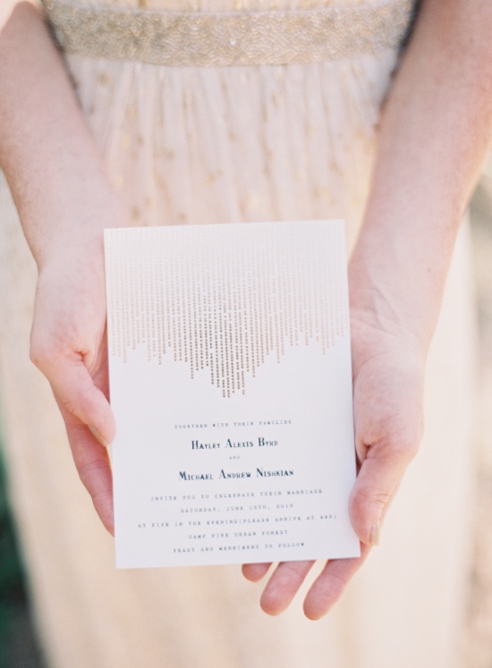 casual-green-and-gold-wedding