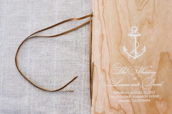 chic-navy-and-white-nautical-wedding