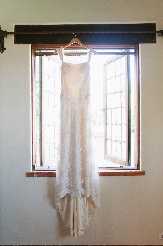 chic-navy-and-white-nautical-wedding