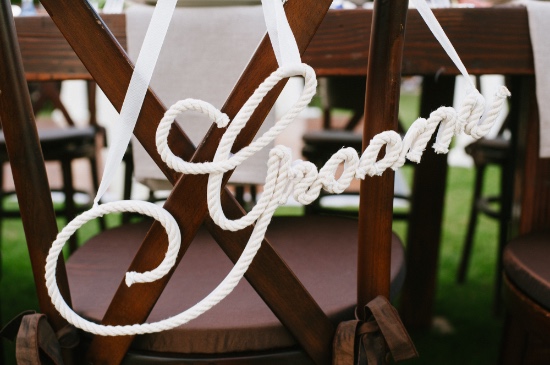 chic-navy-and-white-nautical-wedding