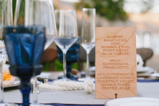 chic-navy-and-white-nautical-wedding