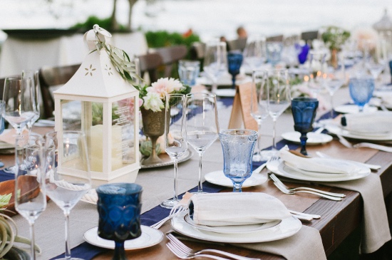 chic-navy-and-white-nautical-wedding