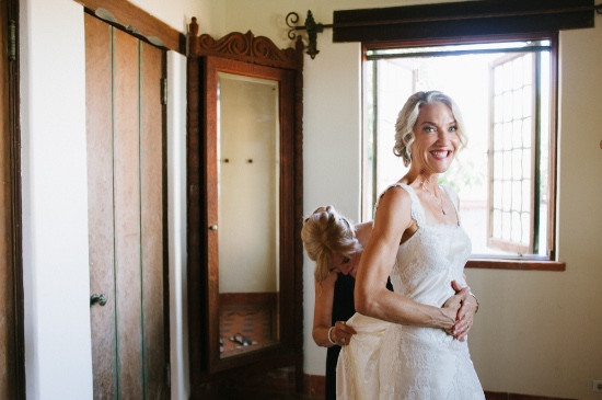 chic-navy-and-white-nautical-wedding