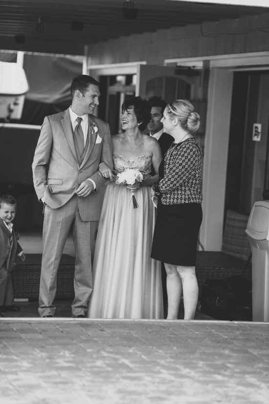 chic-rainy-day-wedding-in-california