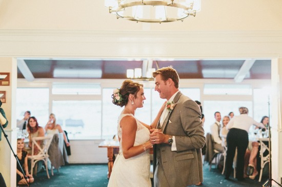 chic-rainy-day-wedding-in-california