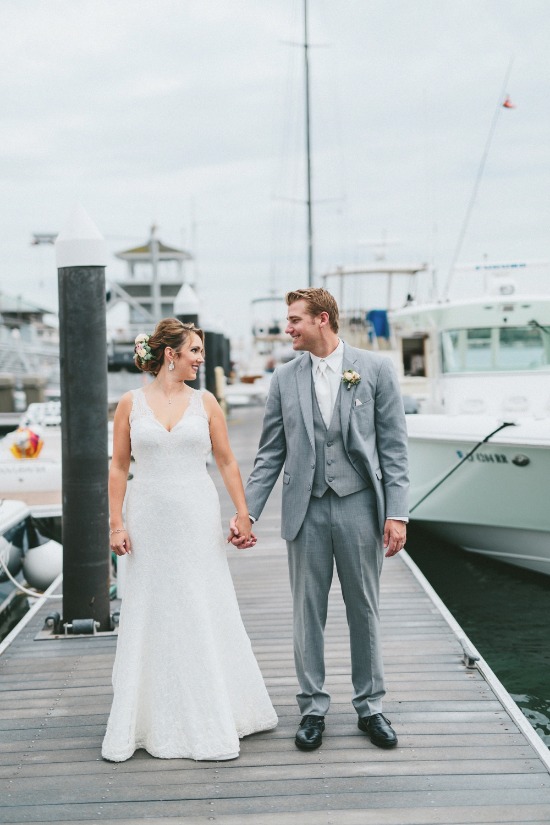 chic-rainy-day-wedding-in-california