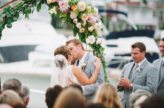 chic-rainy-day-wedding-in-california