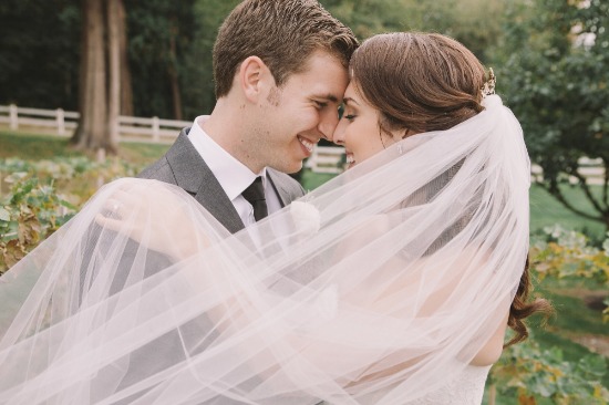classic-purple-and-gold-wedding
