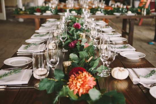 classic-purple-and-gold-wedding