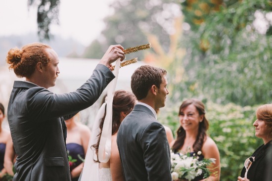 classic-purple-and-gold-wedding