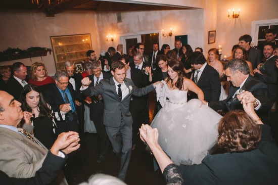 classic-purple-and-gold-wedding