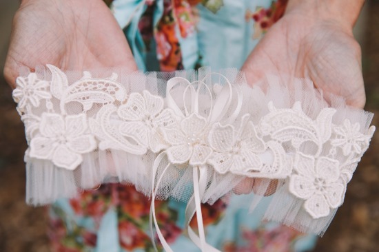classic-purple-and-gold-wedding