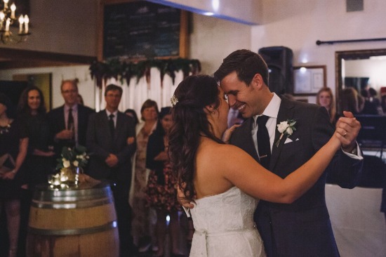 classic-purple-and-gold-wedding