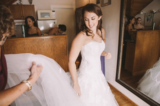 classic-purple-and-gold-wedding