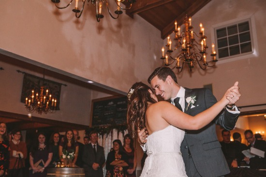 classic-purple-and-gold-wedding