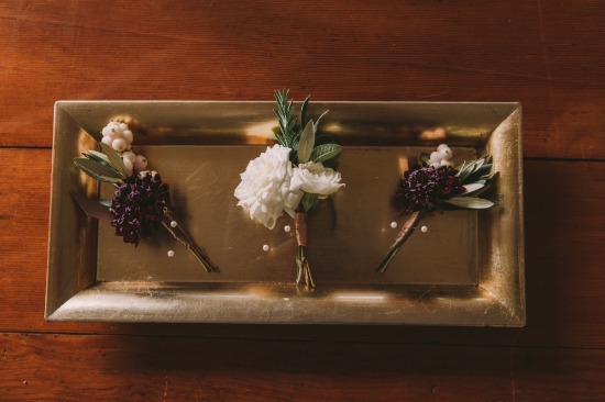 classic-purple-and-gold-wedding