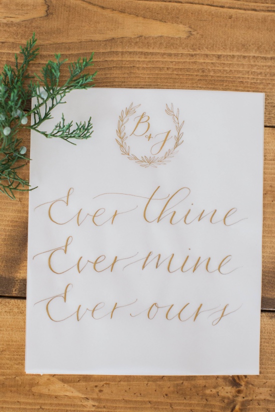 gold-and-red-fall-wedding-ideas