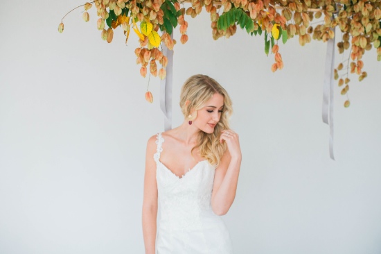 gold-and-red-fall-wedding-ideas