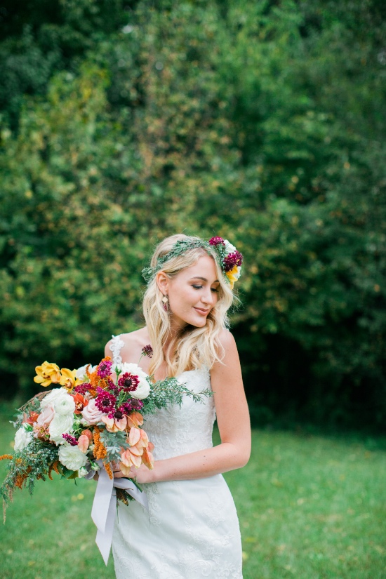 gold-and-red-fall-wedding-ideas
