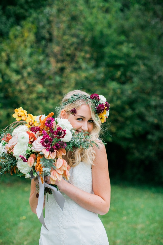 gold-and-red-fall-wedding-ideas