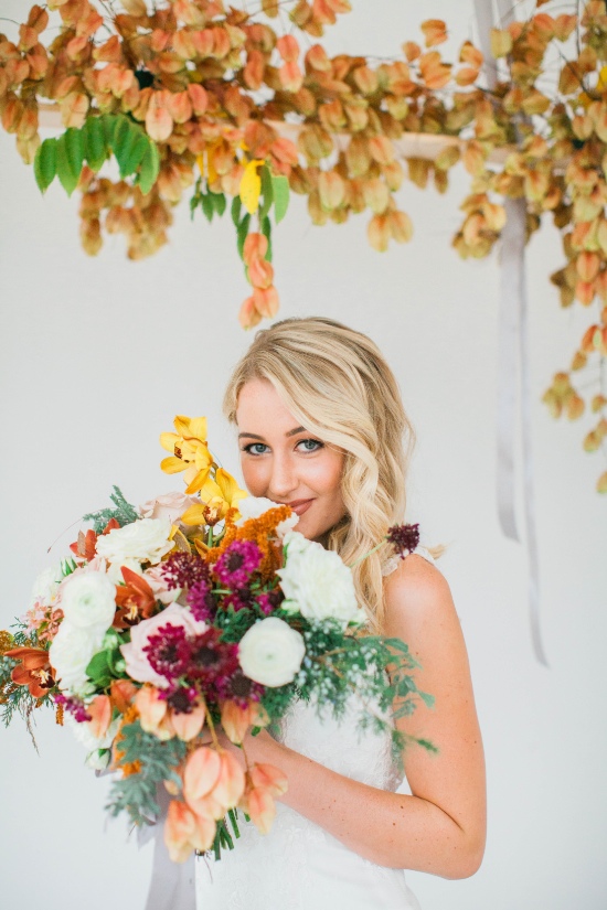 gold-and-red-fall-wedding-ideas