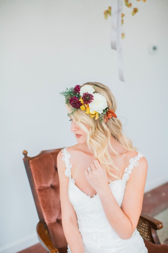 gold-and-red-fall-wedding-ideas