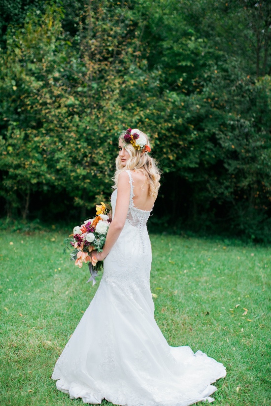 gold-and-red-fall-wedding-ideas