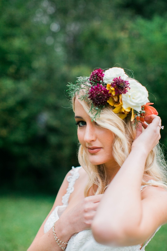 gold-and-red-fall-wedding-ideas