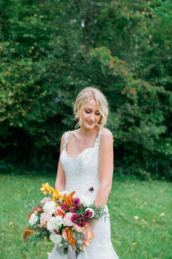 gold-and-red-fall-wedding-ideas