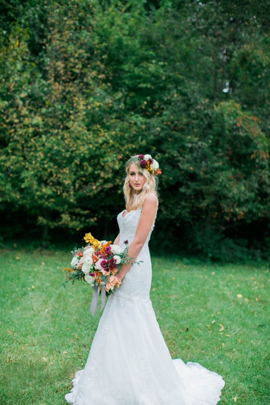gold-and-red-fall-wedding-ideas