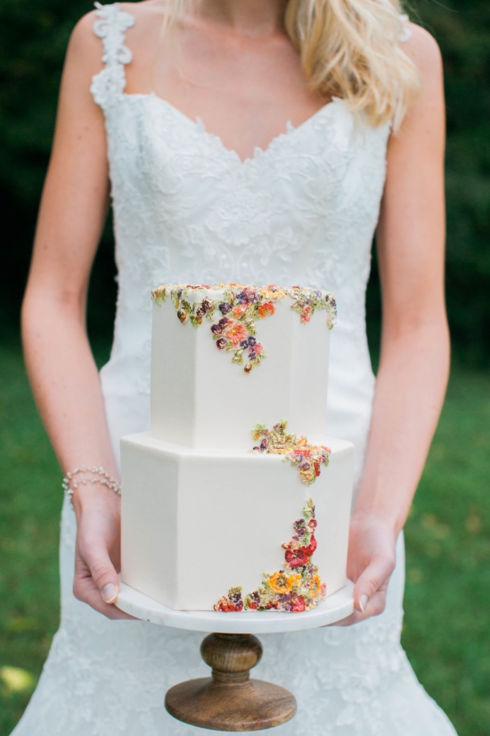 gold-and-red-fall-wedding-ideas