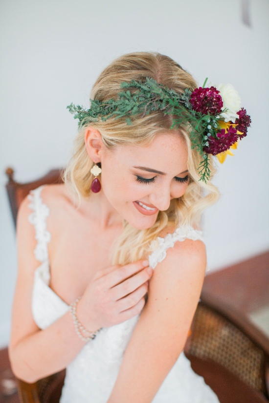 gold-and-red-fall-wedding-ideas
