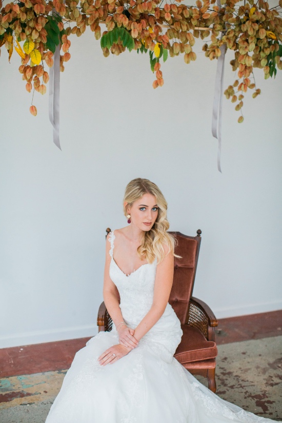 gold-and-red-fall-wedding-ideas