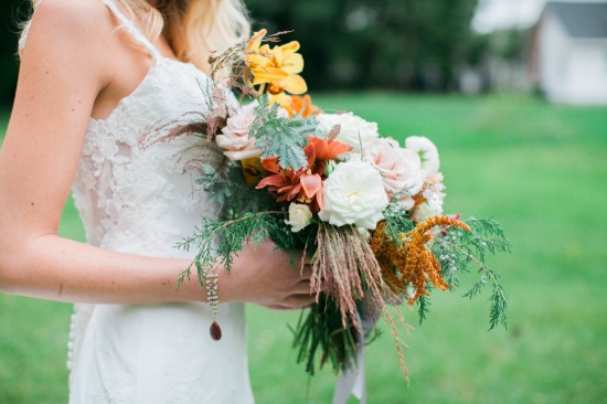 gold-and-red-fall-wedding-ideas