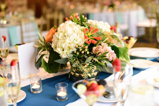 gold-vintage-glam-wedding