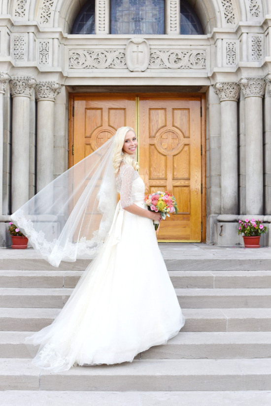 gold-vintage-glam-wedding
