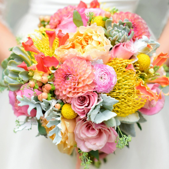 gold-vintage-glam-wedding