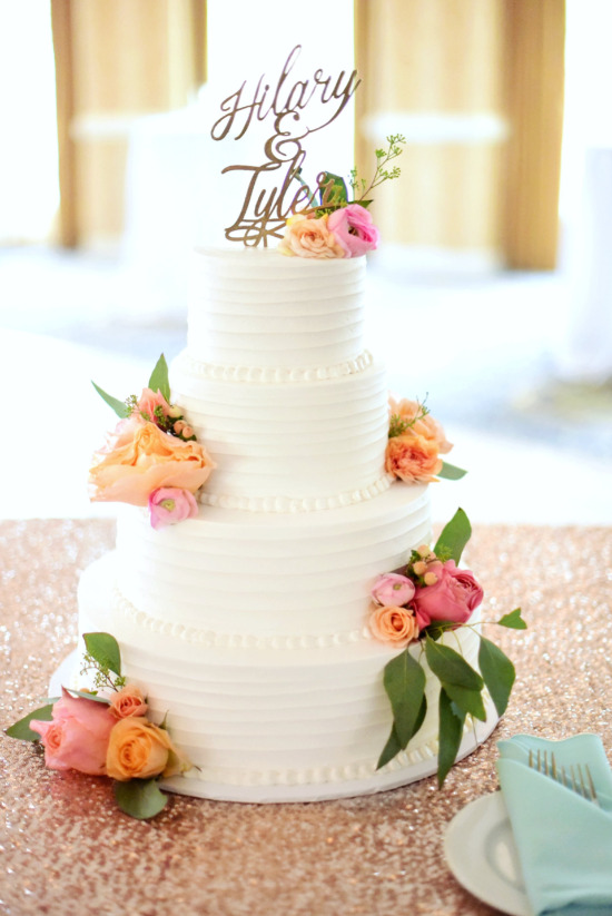 gold-vintage-glam-wedding