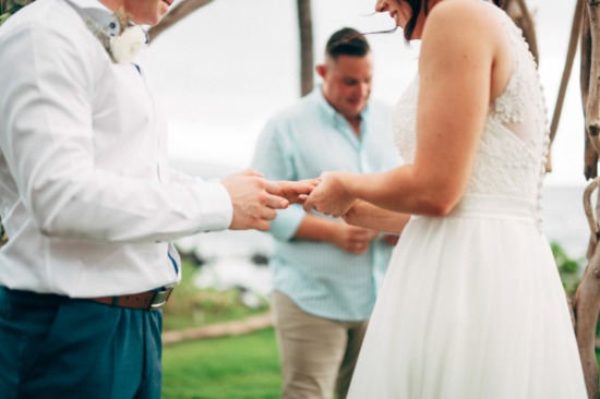 hawaii-pop-up-wedding