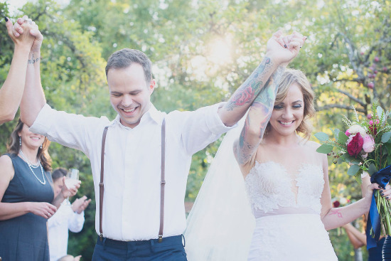 intimate-outdoor-family-style-wedding