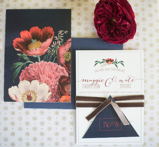 intimate-outdoor-family-style-wedding