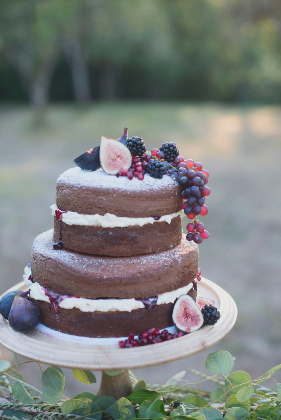 intimate-outdoor-family-style-wedding