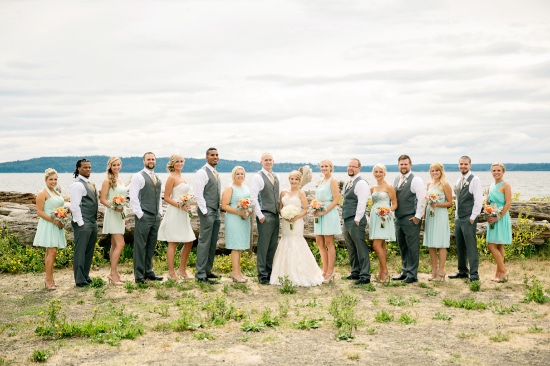 mint-wedding-full-of-signs