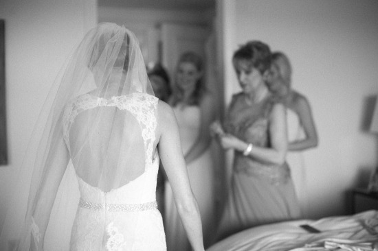 modern-pink-beach-wedding