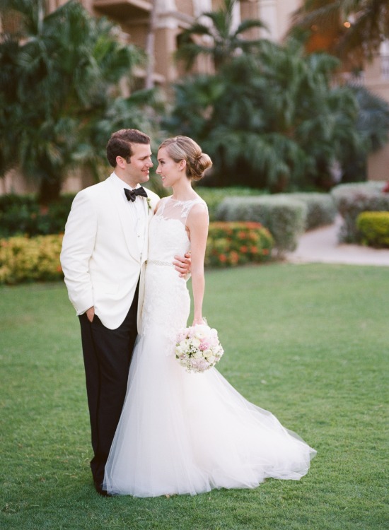 modern-pink-beach-wedding