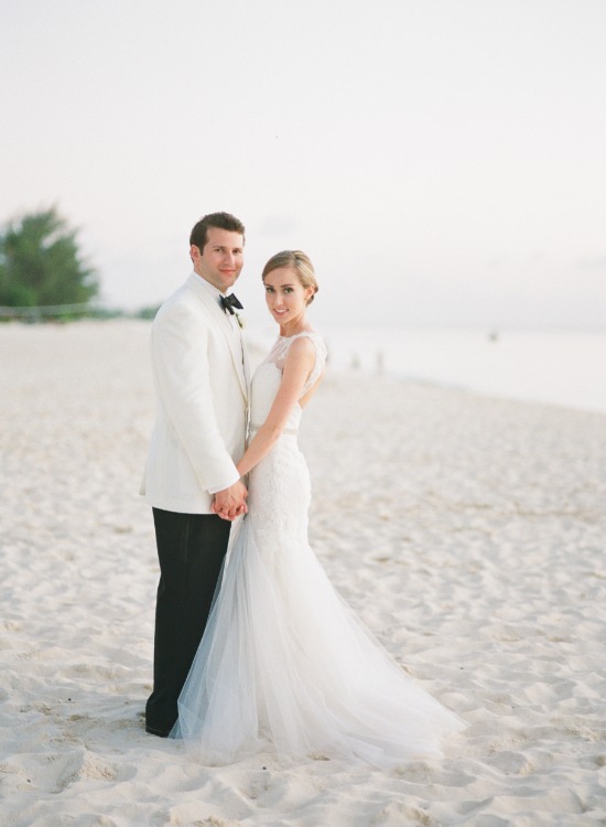 modern-pink-beach-wedding