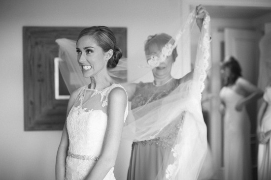 modern-pink-beach-wedding