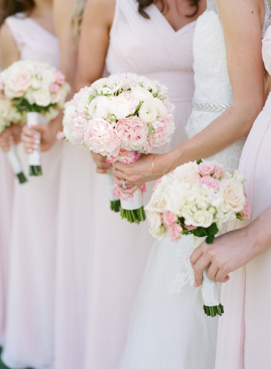 modern-pink-beach-wedding